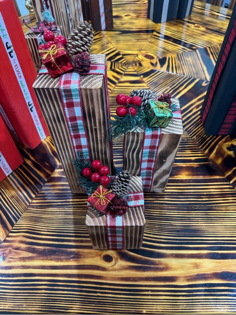 Holiday Decorative Wooden Gift Set with Red Berry Accents